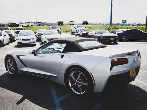 Used 2014 Chevrolet Corvette Stingray Convertible w/ 2LT Preferred Equipment Group RWD image 26