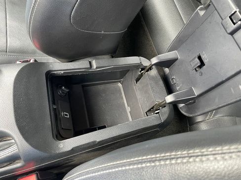 Used 2018 Ford Mustang Premium RWD image 49