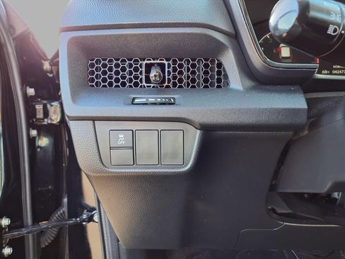 Used 2025 Honda CR-V EX image 14