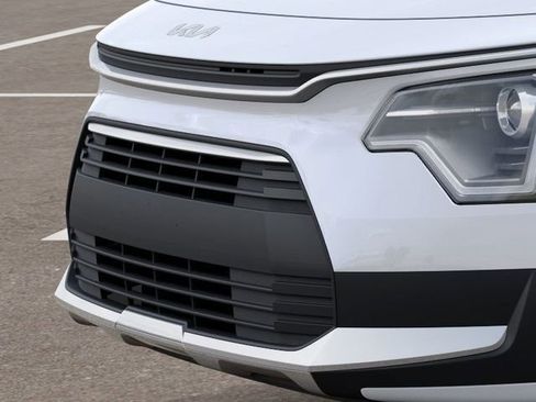 New 2026 Kia Niro LX image 13