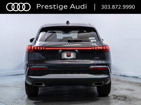 Used 2025 Audi Q5 Premium w/ Convenience Package AWD/4WD image 6