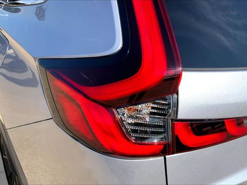 Used 2025 Honda CR-V Sport-L image 27