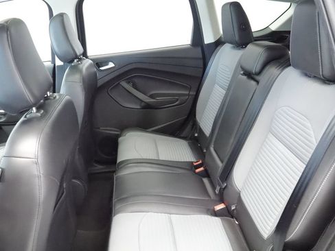 Used 2019 Ford Escape Titanium AWD/4WD image 22