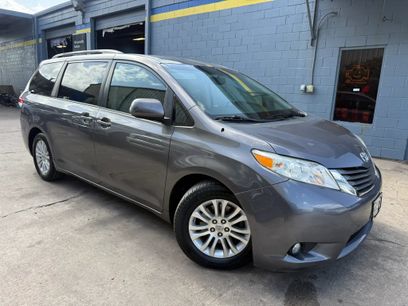 Used 2011 Toyota Sienna XLE w/ Entertainment Pkg
