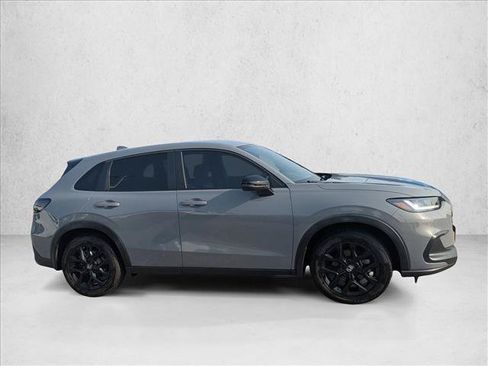 Used 2024 Honda HR-V Sport image 4