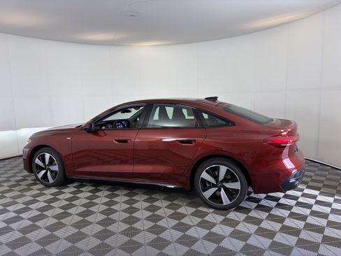 Used 2026 Audi A5 2.0T Premium Plus w/ Premium Plus Package AWD/4WD image 8