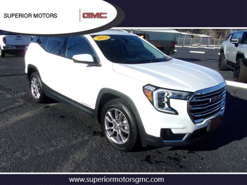 Used 2023 GMC Terrain SLT image 1