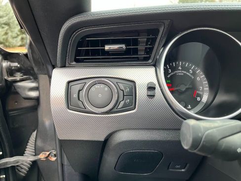 Used 2019 Ford Mustang GT image 13