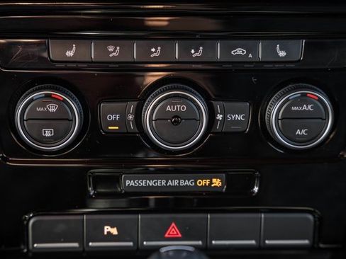 Used 2019 Volkswagen Beetle 2.0T Final Edition SEL image 26