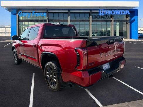 Used 2024 Toyota Tundra Platinum AWD/4WD image 3