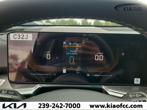 New 2026 Kia Sorento EX AWD/4WD image 29