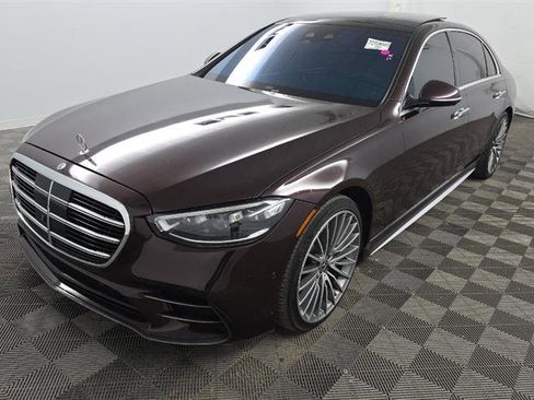 Used 2023 Mercedes-Benz S 500 S 500 image 4