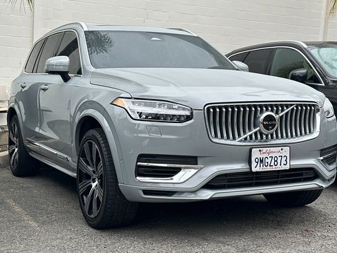 Used 2024 Volvo XC90 T8 Plus w/ Protection Package Premier AWD/4WD image 2