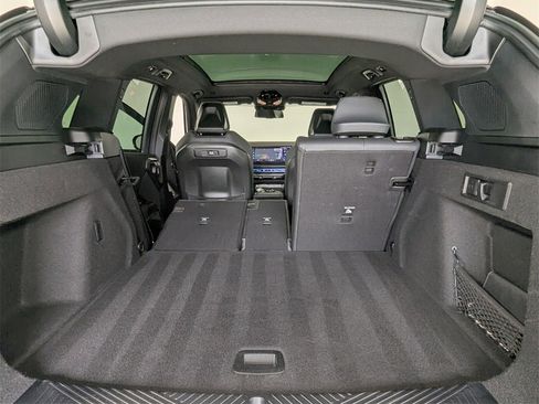 Used 2025 BMW X3 M50 image 28