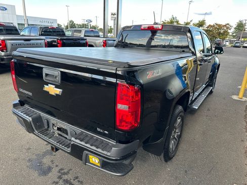 Used 2015 Chevrolet Colorado Z71 AWD/4WD image 5