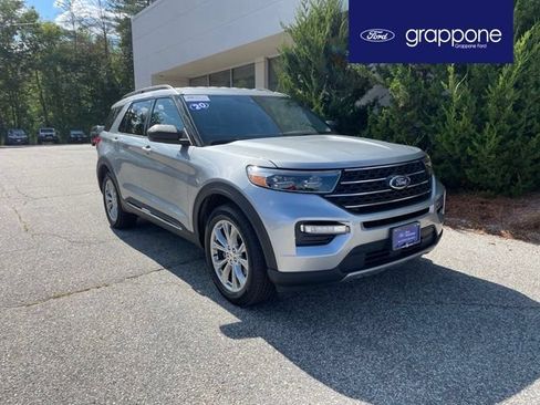 Certified 2020 Ford Explorer XLT w/ Equipment Group 202A AWD/4WD image 1