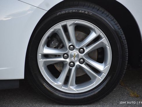 Used 2018 Chevrolet Cruze LT w/ LT Fleet Convenience Package FWD image 35