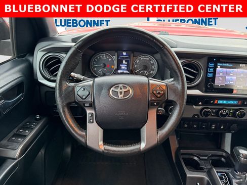 Used 2016 Toyota Tacoma TRD Sport RWD image 13