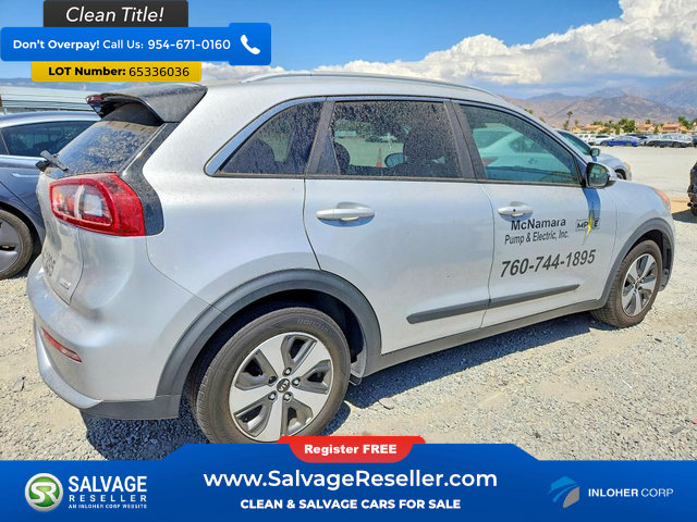 Used 2018 Kia Niro EX FWD image 4