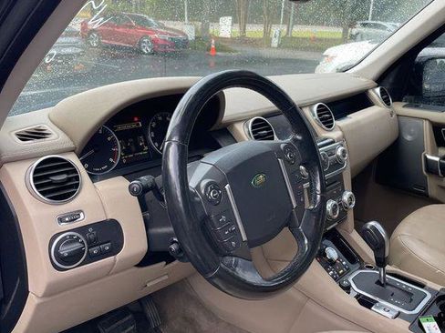 Used 2010 Land Rover LR4 HSE LUX image 22