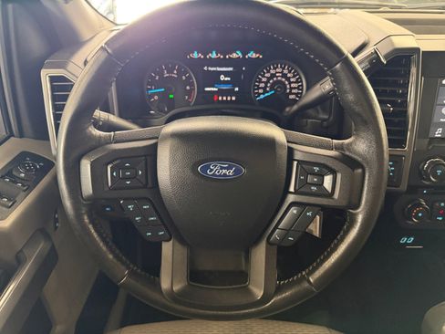 Used 2018 Ford F150 XLT w/ Equipment Group 302A Luxury AWD/4WD image 16
