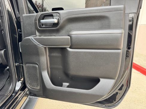 Used 2020 GMC Sierra 2500 AT4 w/ AT4 Premium Package image 15