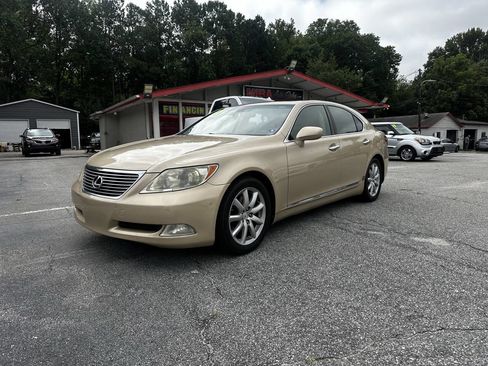 Used 2007 Lexus LS 460 image 2