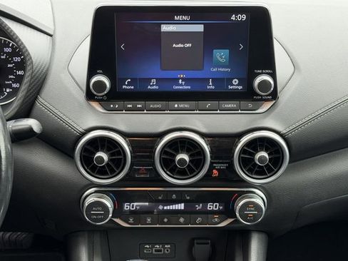 Used 2022 Nissan Sentra SV w/ All-Weather Package FWD image 17