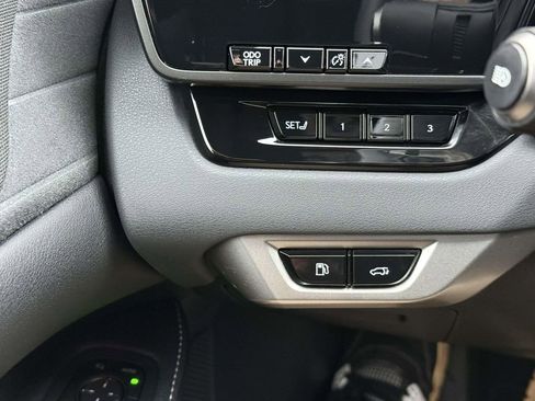 Used 2024 Lexus RX 350 AWD w/ Convenience Package image 24