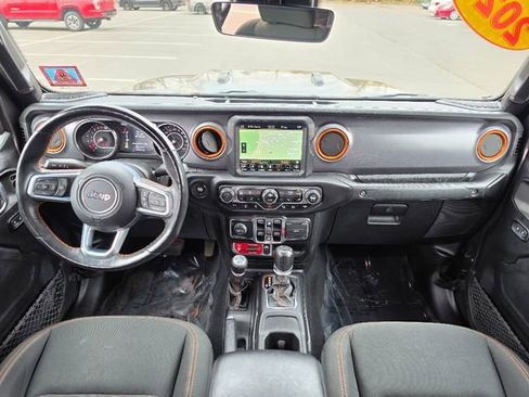 Used 2021 Jeep Gladiator Mojave AWD/4WD image 30