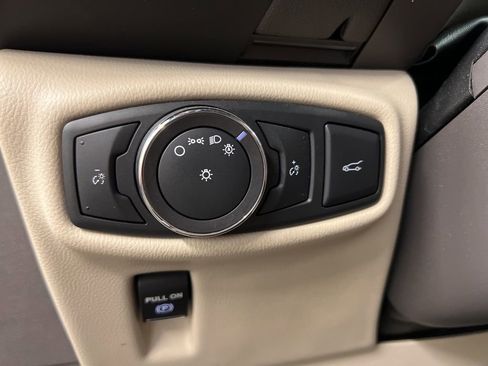 Used 2016 Lincoln MKX Reserve AWD/4WD image 24