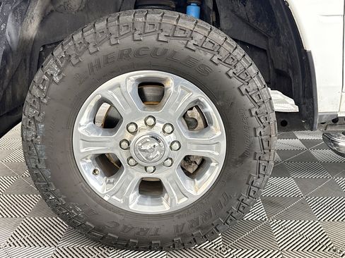 Used 2024 RAM 2500 Big Horn w/ Off Road Package AWD/4WD image 52
