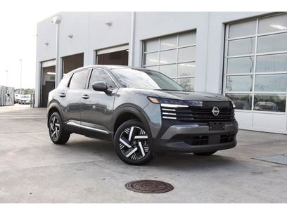 Certified 2025 Nissan Kicks SV