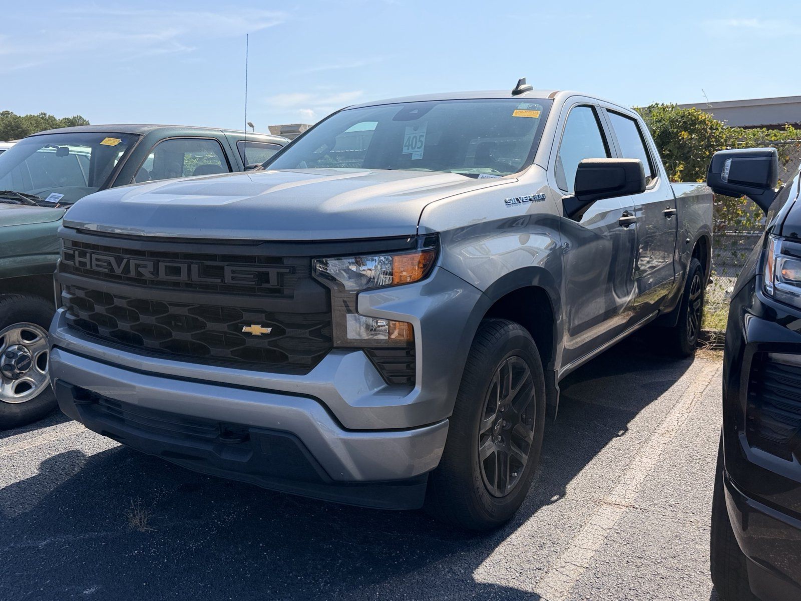 Used 2023 Chevrolet Silverado 1500 Custom AWD/4WD image 7