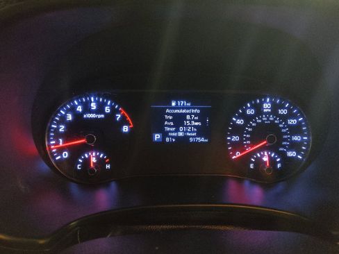 Used 2020 Kia Soul S FWD image 23