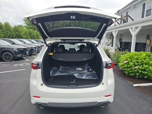 New 2025 MAZDA CX-5 Signature image 15