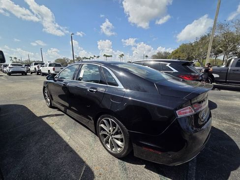 Used 2020 Lincoln MKZ Reserve w/ Luxury Package image 3