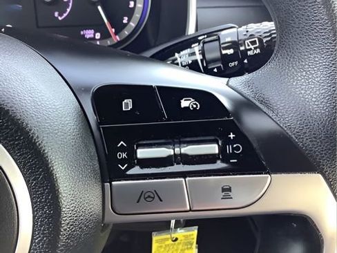 Used 2024 Hyundai Tucson SE image 21