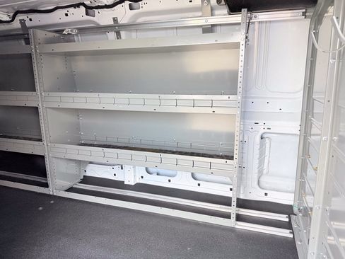Used 2022 Ford Transit 350 Low Roof AWD image 11