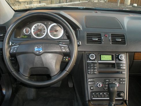 Used 2012 Volvo XC90 3.2 image 36