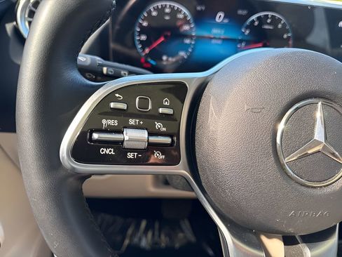 Used 2022 Mercedes-Benz GLA 250 GLA 250 image 15