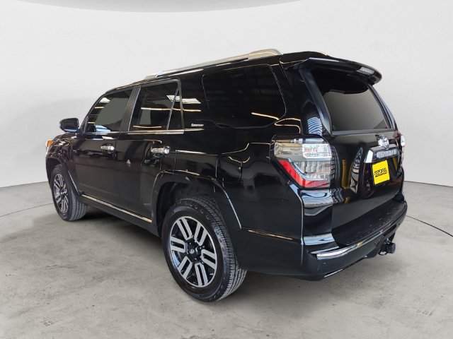 Used 2018 Toyota 4Runner Limited AWD/4WD image 7