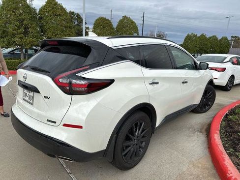 Certified 2023 Nissan Murano SV w/ SV Midnight Edition Package image 2