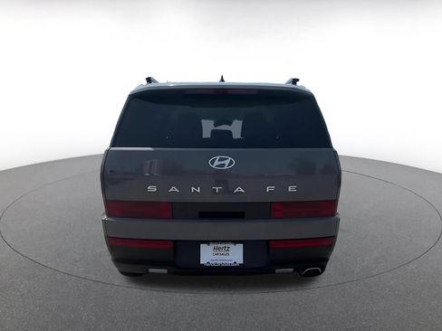 Used 2025 Hyundai Santa Fe SEL FWD image 12