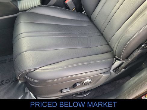 Used 2024 Genesis GV80 2.5T AWD/4WD image 12