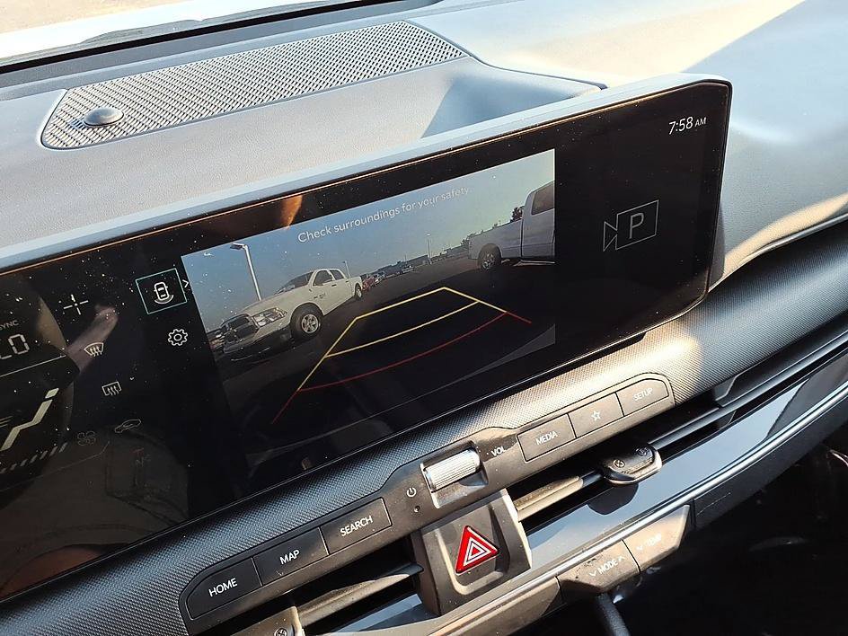 Used 2025 Kia K4 EX FWD image 28