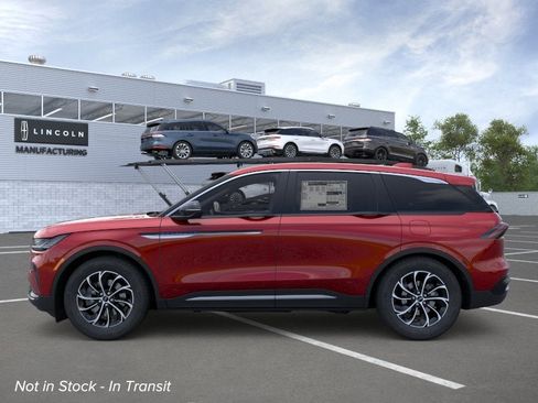 New 2026 Lincoln Nautilus Premier AWD/4WD image 3