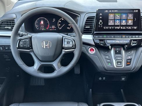New 2026 Honda Odyssey EX-L image 4
