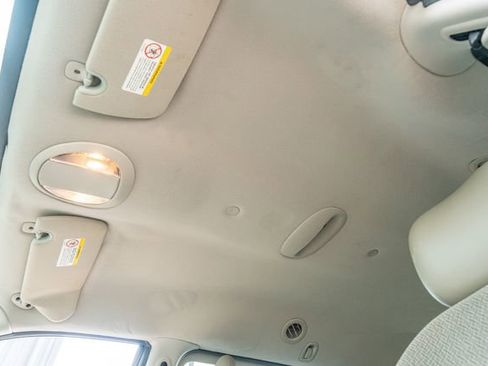 Used 2005 Dodge Grand Caravan SE w/ Popular Equipment Group I image 21