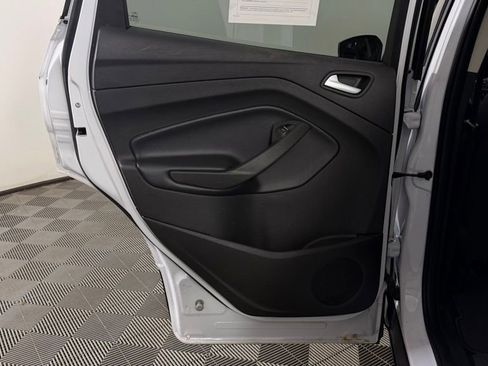 Used 2019 Ford Escape SE AWD/4WD image 26